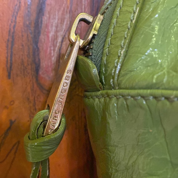 Marc Jacobs Collection patent leather green bag - Picture 3 of 8